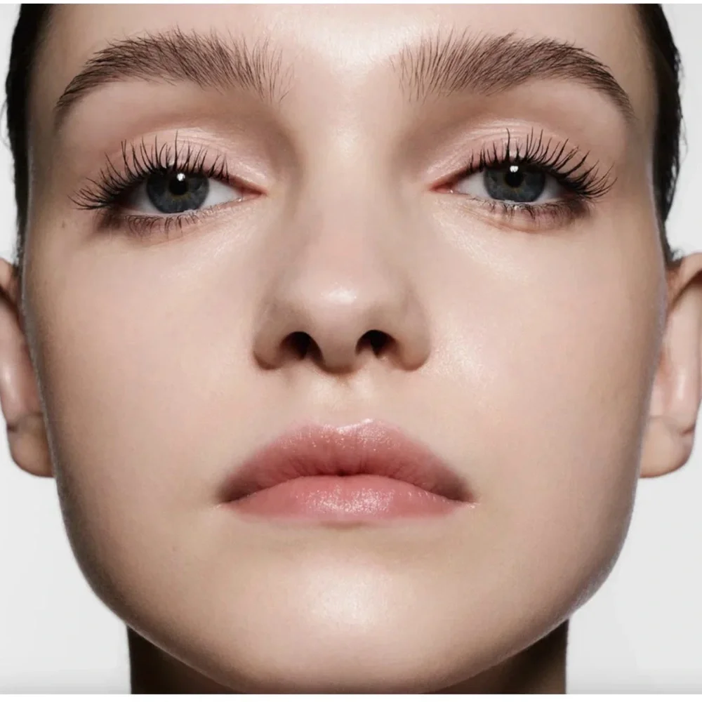 NEW NWT VICTORIA BECKHAM BEAUTY Vast Lash Mascara Smudge free Volumizing